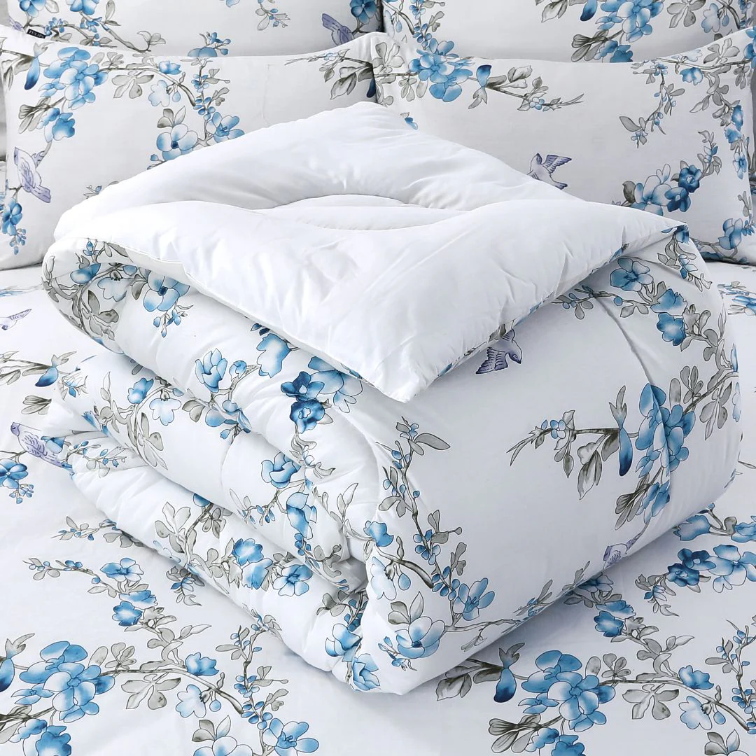 Ashley - Comforter - Image 4