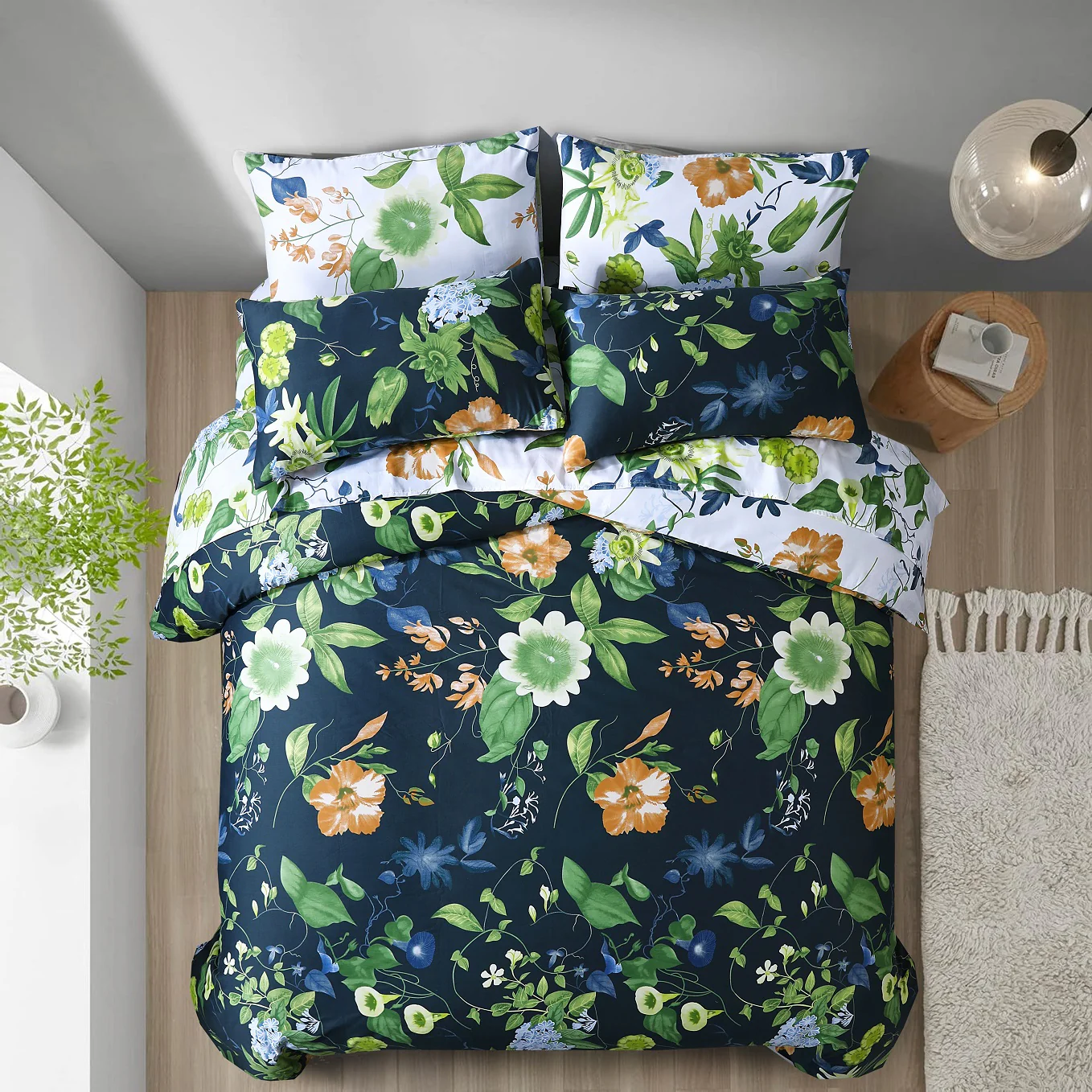 Vienna Green - Satin Quilt Cover Set - Image 3